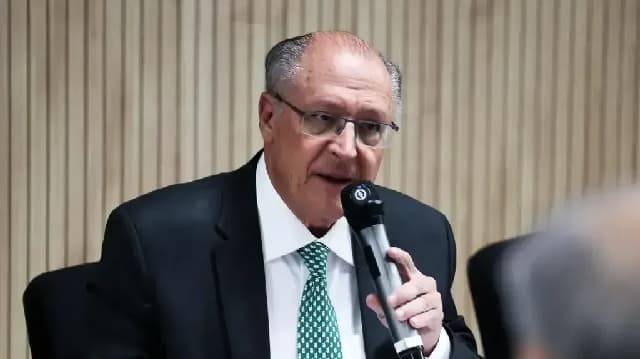 Alckmin inclui redução da maioridade penal no discurso eleitoral